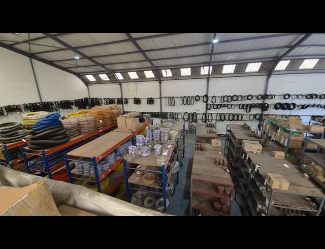 749M² WAREHOUSE TO LET IN KILLARNEY GARDENS